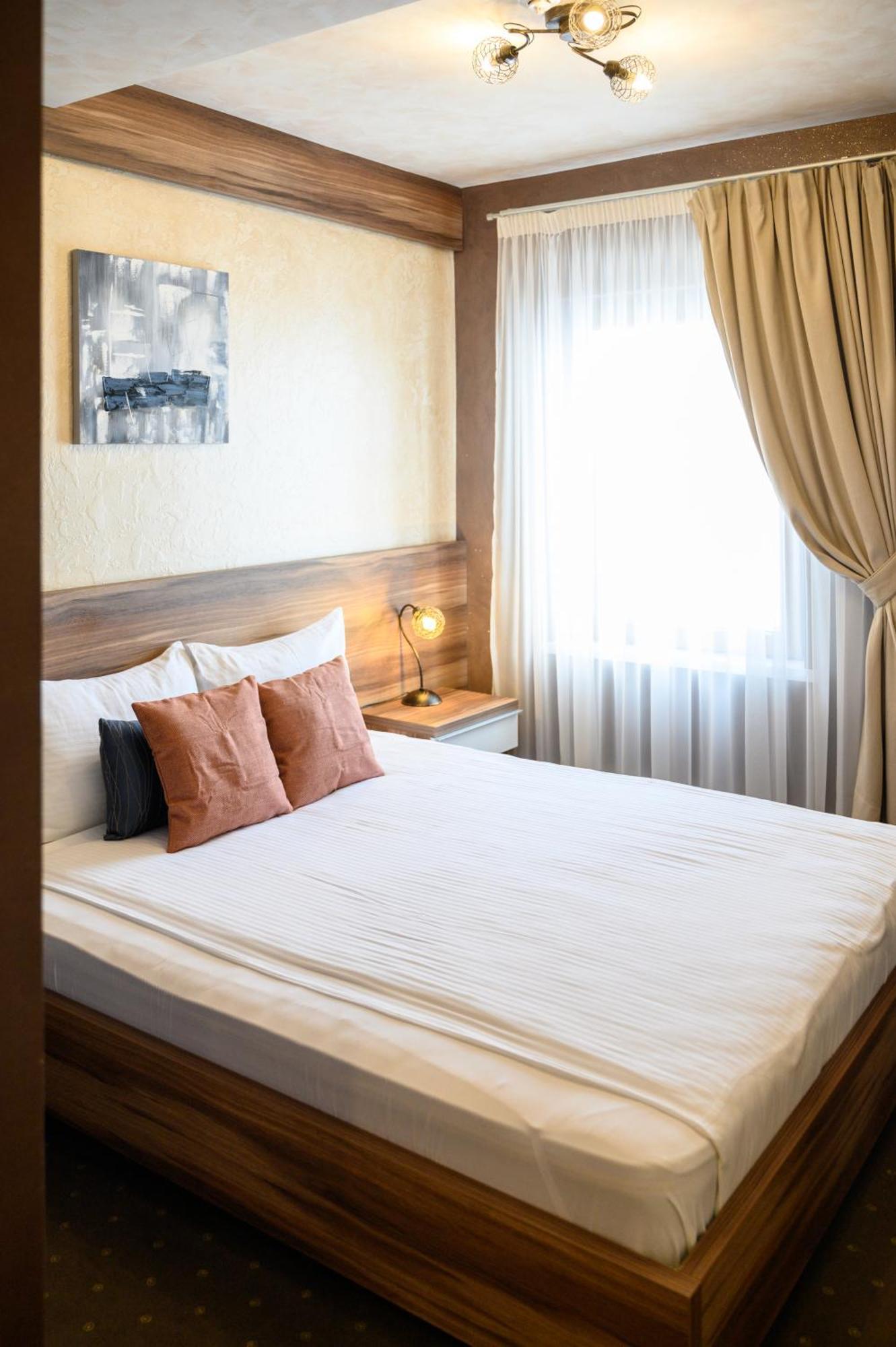 Mv Monogram Hotel Indija Екстериор снимка